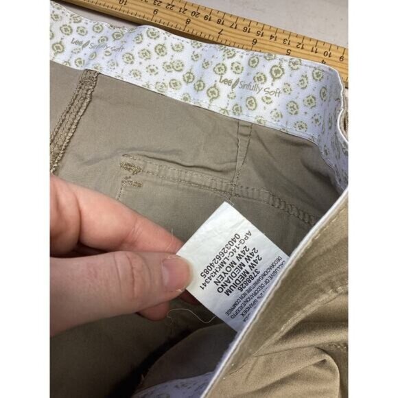 Acubi mermaidcore fairycore Lee Sinfully Soft Women's Khaki Shorts Sz 24 Medium - Picture 3 of 4